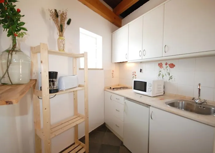 بيت ضيافة Quinta Rosa Branca تافيرا