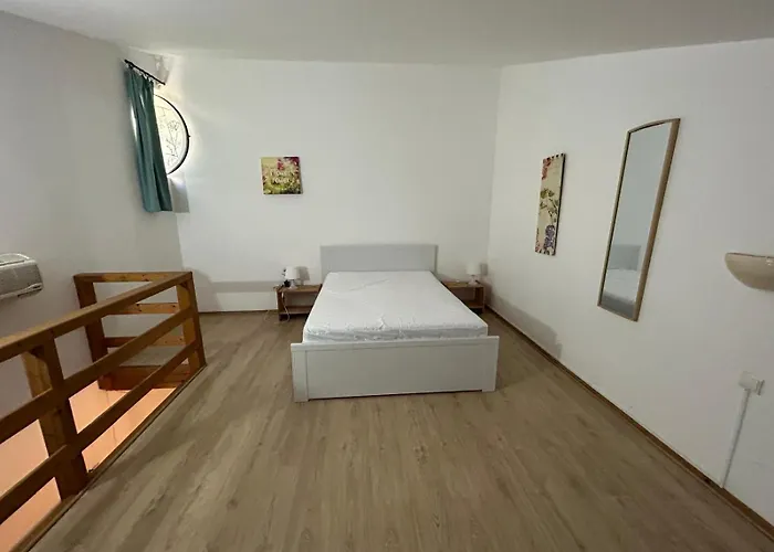 Quinta Rosa Branca بيت ضيافة 4*