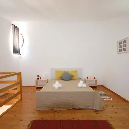 Quinta Rosa Branca Guest house